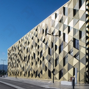 三角形外墙铝单板